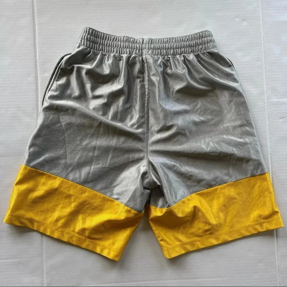 Nike Argletic  Shorts For men size Medium Gold color with Gray - Picture 6 of 11